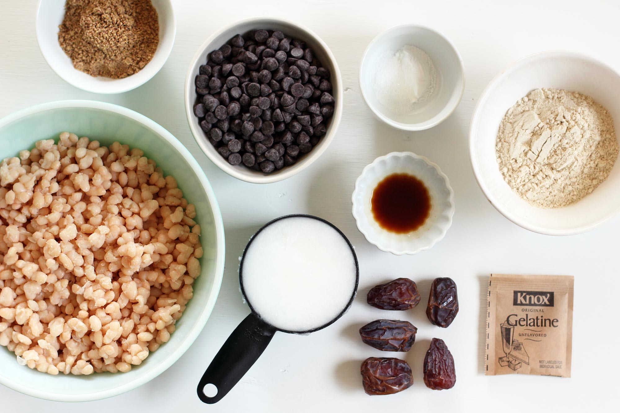 white bean chocolate chip cookies ingredients